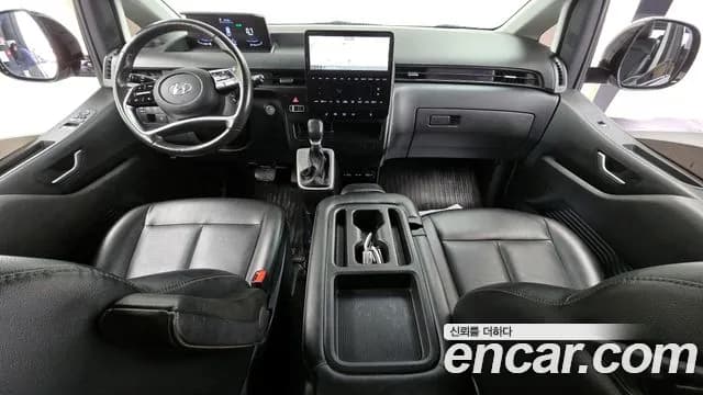 2023 Hyundai Staria Tourer 9-Seater Sold VIN KMHYA811BPU083794 – interior seats 2023 Hyundai Staria Tourer 9-Seater Sold VIN KMHYA811BPU083794 – interior seats