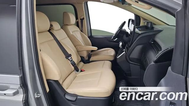 2023 Hyundai Staria 4WD Tourer 9-Seater Sold VIN KMHYA811DPU078968 – rear exterior 2023 Hyundai Staria 4WD Tourer 9-Seater Sold VIN KMHYA811DPU078968 – rear exterior