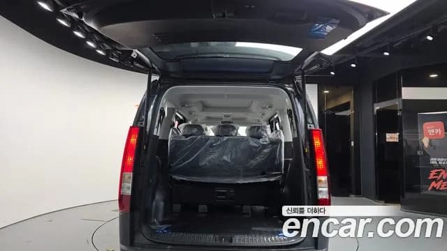 2025 Hyundai Staria 4WD Tourer 9-Seater Sold VIN KMHYA811DSU224246 – rear exterior 2025 Hyundai Staria 4WD Tourer 9-Seater Sold VIN KMHYA811DSU224246 – rear exterior