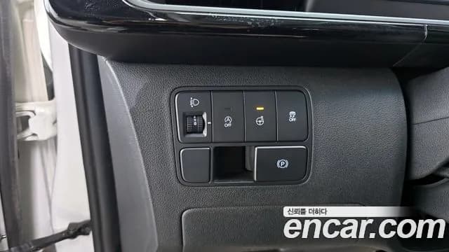 2022 Hyundai Staria Lounge 9-Seater Sold VIN KMHYB811BNU058641 – interior seats 2022 Hyundai Staria Lounge 9-Seater Sold VIN KMHYB811BNU058641 – interior seats