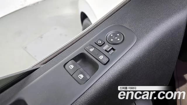 2022 Hyundai Staria Lounge 9-Seater Sold VIN KMHYB811BNU058641 – trunk area 2022 Hyundai Staria Lounge 9-Seater Sold VIN KMHYB811BNU058641 – trunk area