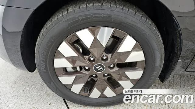 2023 Hyundai Staria Lounge 9-Seater Sold VIN KMHYB811BPU138225 – trunk area 2023 Hyundai Staria Lounge 9-Seater Sold VIN KMHYB811BPU138225 – trunk area