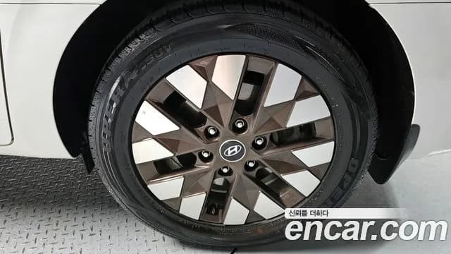 2024 Hyundai Staria 4WD Lounge 9-Seater Sold VIN KMHYB811DRU167431 – engine bay 2024 Hyundai Staria 4WD Lounge 9-Seater Sold VIN KMHYB811DRU167431 – engine bay