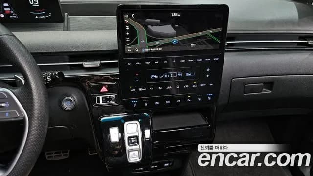 2024 Hyundai Staria 4WD Lounge 9-Seater Sold VIN KMHYB811DRU167431 – trunk area 2024 Hyundai Staria 4WD Lounge 9-Seater Sold VIN KMHYB811DRU167431 – trunk area