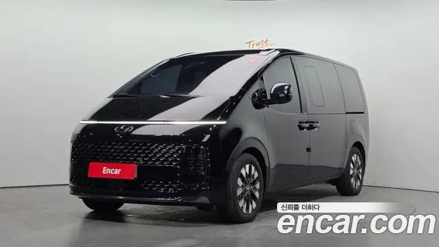 2024 Hyundai Staria 4WD Lounge 9-Seater Sold VIN KMHYB811DRU177394 – side profile 2024 Hyundai Staria 4WD Lounge 9-Seater Sold VIN KMHYB811DRU177394 – side profile