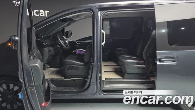 2023 Hyundai Staria L3.5 Lounge 9-Seater Sold VIN KMHYB813BPU076227 – side profile 2023 Hyundai Staria L3.5 Lounge 9-Seater Sold VIN KMHYB813BPU076227 – side profile