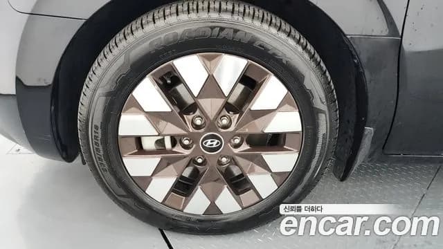 2022 Hyundai Staria 4WD Lounge 7-Seater Sold VIN KMHYD811DNU021951 – front exterior 2022 Hyundai Staria 4WD Lounge 7-Seater Sold VIN KMHYD811DNU021951 – front exterior