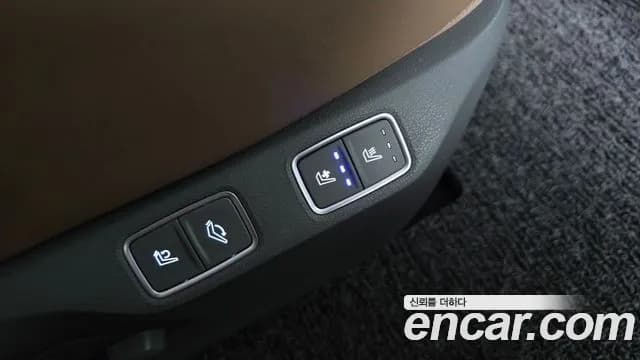 2023 Hyundai Staria 4WD Lounge 7-Seater Sold VIN KMHYD811DPU077168 – rear exterior 2023 Hyundai Staria 4WD Lounge 7-Seater Sold VIN KMHYD811DPU077168 – rear exterior