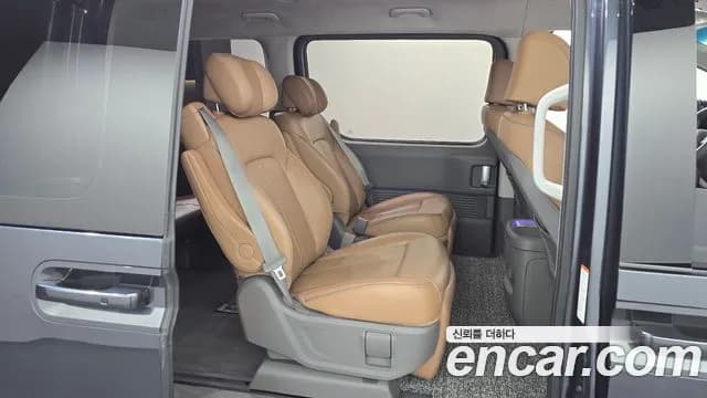 2023 Hyundai Staria 4WD Lounge 7-Seater Sold VIN KMHYD811DPU077168 – photo 14 2023 Hyundai Staria 4WD Lounge 7-Seater Sold VIN KMHYD811DPU077168 – photo 14