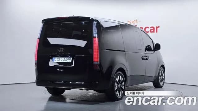 2025 Hyundai Staria HEV 1.6 Lounge 7-Seater Sold VIN KMHYD81ABSU001753 – dashboard 2025 Hyundai Staria HEV 1.6 Lounge 7-Seater Sold VIN KMHYD81ABSU001753 – dashboard