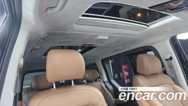 2025 Hyundai Staria HEV 1.6 Lounge 7-Seater Sold VIN KMHYD81ABSU001753 – photo 24 2025 Hyundai Staria HEV 1.6 Lounge 7-Seater Sold VIN KMHYD81ABSU001753 – photo 24