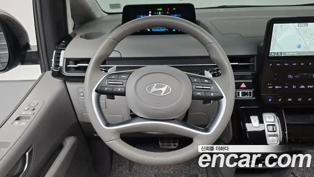 2025 Hyundai Staria HEV 1.6 Lounge 7-Seater Sold VIN KMHYD81ABSU001753 – photo 28 2025 Hyundai Staria HEV 1.6 Lounge 7-Seater Sold VIN KMHYD81ABSU001753 – photo 28