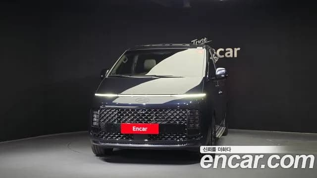 2025 Hyundai Staria HEV 1.6 Lounge 7-Seater Sold VIN KMHYD81ABSU008042 – interior seats 2025 Hyundai Staria HEV 1.6 Lounge 7-Seater Sold VIN KMHYD81ABSU008042 – interior seats