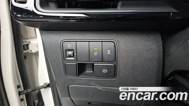 2023 Hyundai Staria L3.5 Lounge 7-Seater Sold VIN KMHYE813BPU125537 – interior seats 2023 Hyundai Staria L3.5 Lounge 7-Seater Sold VIN KMHYE813BPU125537 – interior seats