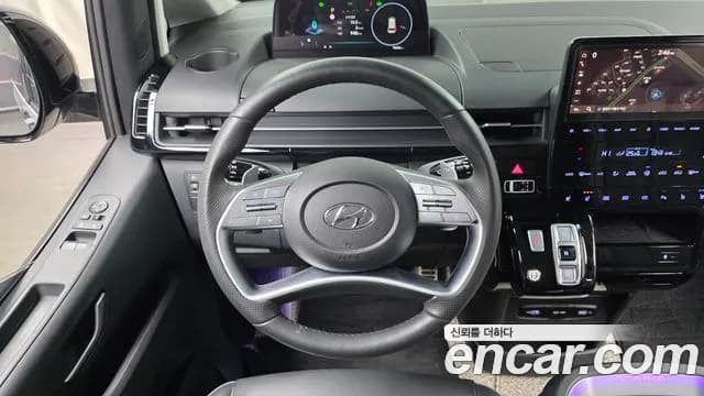 2024 Hyundai Staria L3.5 Lounge 7-Seater Sold VIN KMHYE813BRU171733 – rear exterior 2024 Hyundai Staria L3.5 Lounge 7-Seater Sold VIN KMHYE813BRU171733 – rear exterior