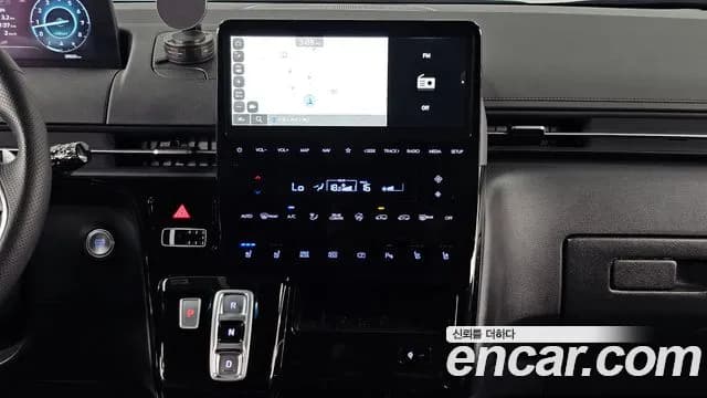 2025 Hyundai Staria L3.5 Lounge 9-Seater Sold VIN KMHYE813BSU235156 – dashboard 2025 Hyundai Staria L3.5 Lounge 9-Seater Sold VIN KMHYE813BSU235156 – dashboard