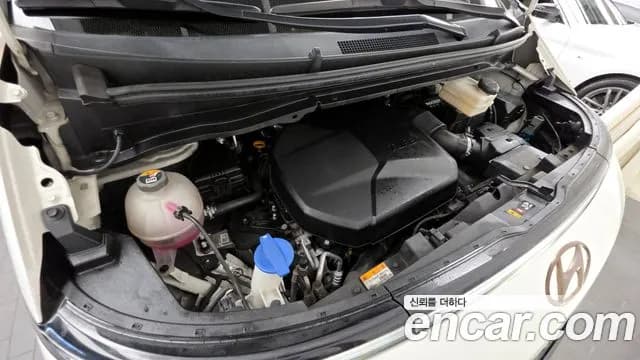 2022 Hyundai Staria Lounge 9-Seater Sold VIN KMHYF811BNU004114 – engine bay 2022 Hyundai Staria Lounge 9-Seater Sold VIN KMHYF811BNU004114 – engine bay