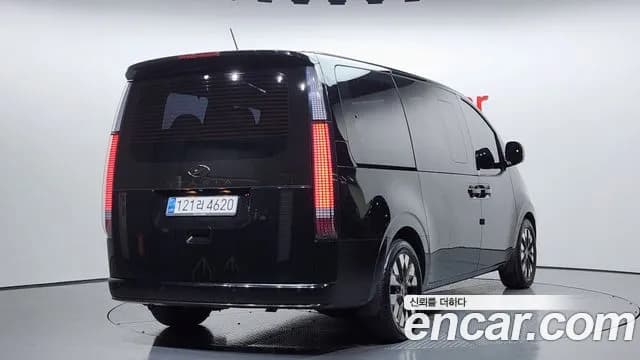 2022 Hyundai Staria Lounge 9-Seater Sold VIN KMHYF811BNU019745 – side profile 2022 Hyundai Staria Lounge 9-Seater Sold VIN KMHYF811BNU019745 – side profile
