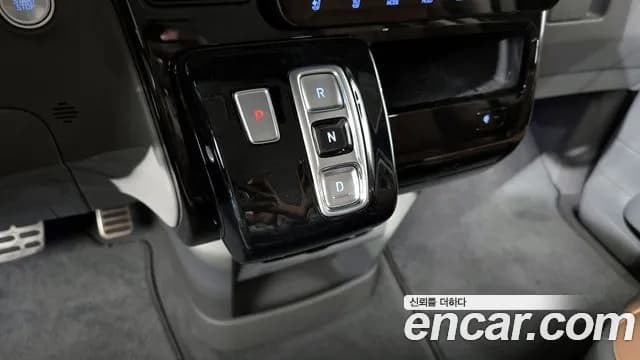 2025 Hyundai Staria Lounge 9-Seater Sold VIN KMHYF811BSU249685 – exterior detail 2025 Hyundai Staria Lounge 9-Seater Sold VIN KMHYF811BSU249685 – exterior detail