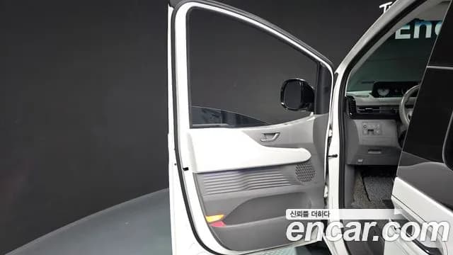 2022 Hyundai Staria 4WD Lounge 9-Seater Sold VIN KMHYF811DNU041982 – photo 32 2022 Hyundai Staria 4WD Lounge 9-Seater Sold VIN KMHYF811DNU041982 – photo 32