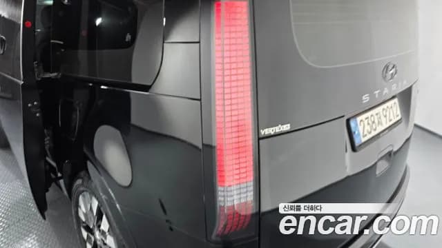2022 Hyundai Staria 4WD Lounge 9-Seater Sold VIN KMHYF811DNU057333 – front exterior 2022 Hyundai Staria 4WD Lounge 9-Seater Sold VIN KMHYF811DNU057333 – front exterior