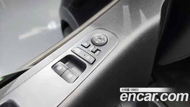 2022 Hyundai Staria 4WD Lounge 9-Seater Sold VIN KMHYF811DNU057333 – photo 28 2022 Hyundai Staria 4WD Lounge 9-Seater Sold VIN KMHYF811DNU057333 – photo 28