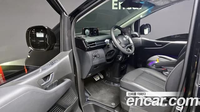 2023 Hyundai Staria 4WD Lounge 9-Seater Sold VIN KMHYF811DPU096943 – interior seats 2023 Hyundai Staria 4WD Lounge 9-Seater Sold VIN KMHYF811DPU096943 – interior seats