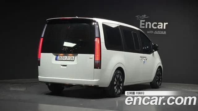 2025 Hyundai Staria 4WD Lounge 9-Seater Sold VIN KMHYF811DSU220923 – interior seats 2025 Hyundai Staria 4WD Lounge 9-Seater Sold VIN KMHYF811DSU220923 – interior seats