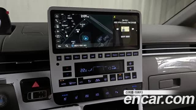 2025 Hyundai Staria 4WD Lounge 9-Seater Sold VIN KMHYF811DSU220923 – exterior detail 2025 Hyundai Staria 4WD Lounge 9-Seater Sold VIN KMHYF811DSU220923 – exterior detail