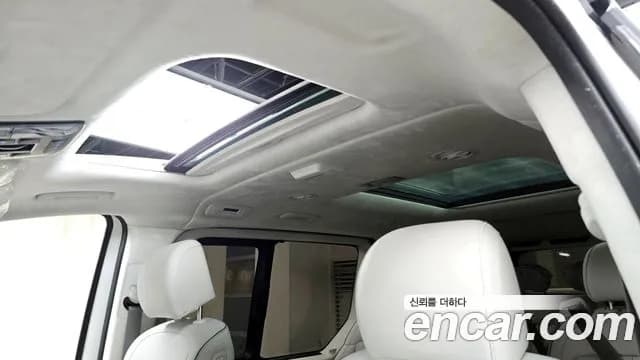 2025 Hyundai Staria 4WD Lounge 9-Seater Sold VIN KMHYF811DSU220923 – photo 18 2025 Hyundai Staria 4WD Lounge 9-Seater Sold VIN KMHYF811DSU220923 – photo 18