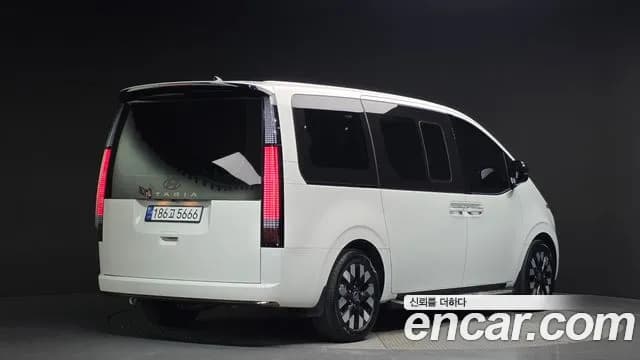 2025 Hyundai Staria HEV 1.6 Lounge 9-Seater Sold VIN KMHYF81ABSU002348 – dashboard 2025 Hyundai Staria HEV 1.6 Lounge 9-Seater Sold VIN KMHYF81ABSU002348 – dashboard