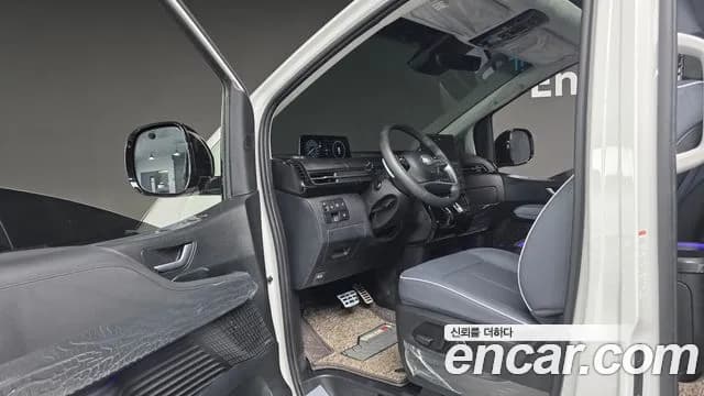 2025 Hyundai Staria HEV 1.6 Lounge 9-Seater Sold VIN KMHYF81ABSU002348 – photo 18 2025 Hyundai Staria HEV 1.6 Lounge 9-Seater Sold VIN KMHYF81ABSU002348 – photo 18