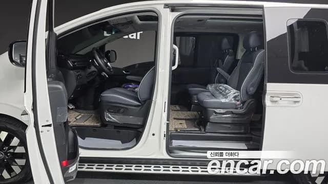2025 Hyundai Staria HEV 1.6 Lounge 9-Seater Sold VIN KMHYF81ABSU002348 – photo 20 2025 Hyundai Staria HEV 1.6 Lounge 9-Seater Sold VIN KMHYF81ABSU002348 – photo 20