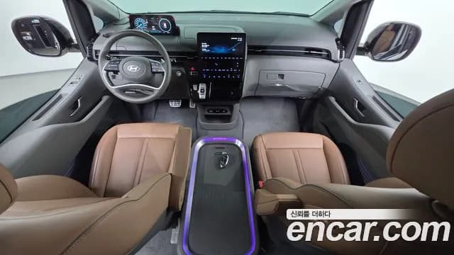 2025 Hyundai Staria HEV 1.6 Lounge 9-Seater Sold VIN KMHYF81ABSU003079 – interior seats 2025 Hyundai Staria HEV 1.6 Lounge 9-Seater Sold VIN KMHYF81ABSU003079 – interior seats