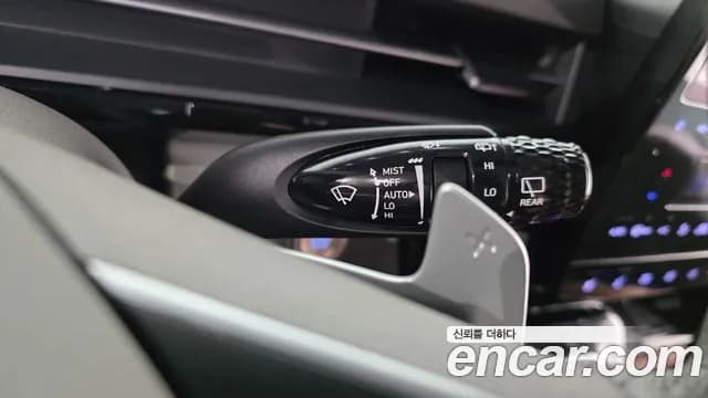 2025 Hyundai Staria HEV 1.6 Lounge 9-Seater Sold VIN KMHYF81ABSU003079 – photo 11 2025 Hyundai Staria HEV 1.6 Lounge 9-Seater Sold VIN KMHYF81ABSU003079 – photo 11