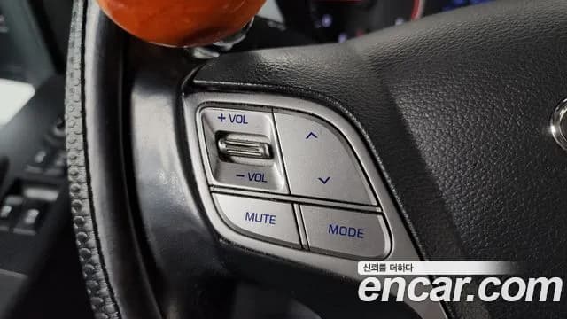 2017 Hyundai Solati 15-seater Sold VIN KMJUG17RPHC001180 – trunk area 2017 Hyundai Solati 15-seater Sold VIN KMJUG17RPHC001180 – trunk area