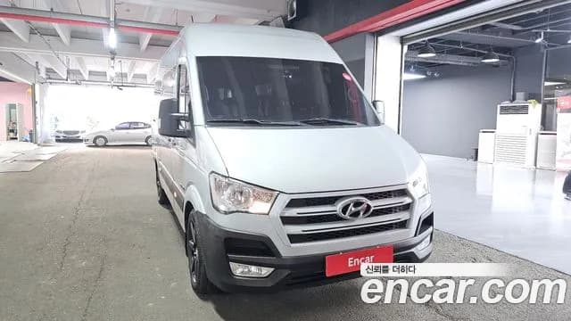 2018 Hyundai Solati 16-seater Sold VIN KMJUG17RPJC001755 – photo 11 2018 Hyundai Solati 16-seater Sold VIN KMJUG17RPJC001755 – photo 11