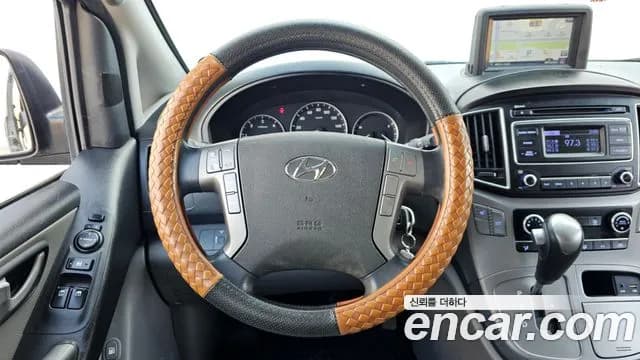 2017 Hyundai Grand Starex 12-Seater Wagon Sold VIN KMJWA37KBHU888742 – trunk area 2017 Hyundai Grand Starex 12-Seater Wagon Sold VIN KMJWA37KBHU888742 – trunk area
