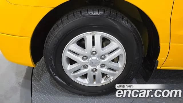 2017 Hyundai Grand Starex Guard car of children Sold VIN KMJWA37KBHU900552 – photo 14 2017 Hyundai Grand Starex Guard car of children Sold VIN KMJWA37KBHU900552 – photo 14