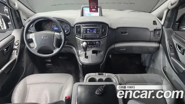 2017 Hyundai Grand Starex 12-Seater Wagon Sold VIN KMJWA37KBHU916827 – photo 11 2017 Hyundai Grand Starex 12-Seater Wagon Sold VIN KMJWA37KBHU916827 – photo 11