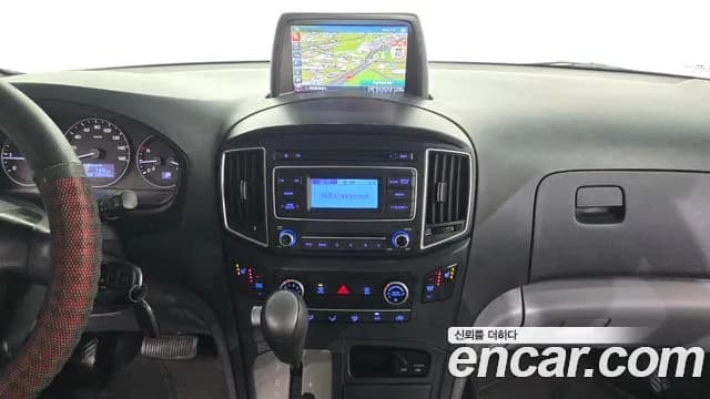 2017 Hyundai Grand Starex 11-Seater Wagon Sold VIN KMJWA37KBHU917417 – rear exterior 2017 Hyundai Grand Starex 11-Seater Wagon Sold VIN KMJWA37KBHU917417 – rear exterior