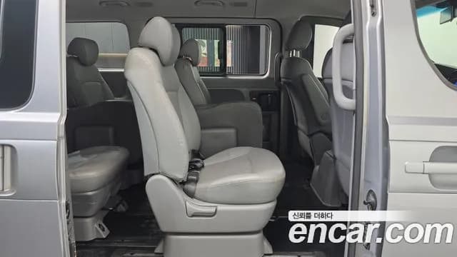 2017 Hyundai Grand Starex 11-Seater Wagon Sold VIN KMJWA37KBHU917417 – photo 14 2017 Hyundai Grand Starex 11-Seater Wagon Sold VIN KMJWA37KBHU917417 – photo 14
