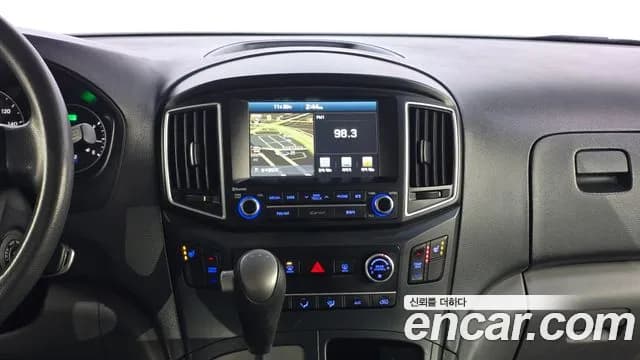 2017 Hyundai Grand Starex 11-Seater Wagon Sold VIN KMJWA37KBHU917770 – photo 14 2017 Hyundai Grand Starex 11-Seater Wagon Sold VIN KMJWA37KBHU917770 – photo 14