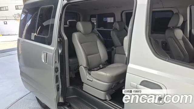 2017 Hyundai Grand Starex 12-Seater Wagon Sold VIN KMJWA37KBHU923455 – engine bay 2017 Hyundai Grand Starex 12-Seater Wagon Sold VIN KMJWA37KBHU923455 – engine bay