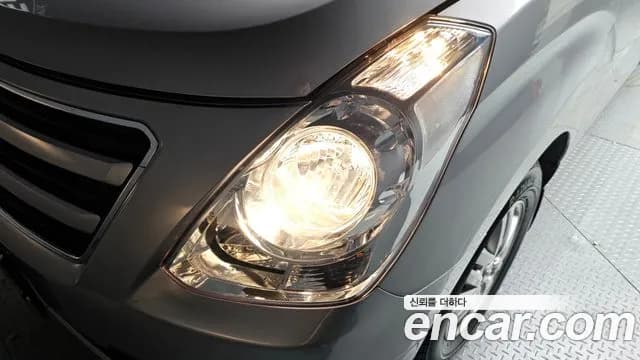 2017 Hyundai Grand Starex 12-Seater Wagon Sold VIN KMJWA37KBHU924668 – odometer reading 2017 Hyundai Grand Starex 12-Seater Wagon Sold VIN KMJWA37KBHU924668 – odometer reading