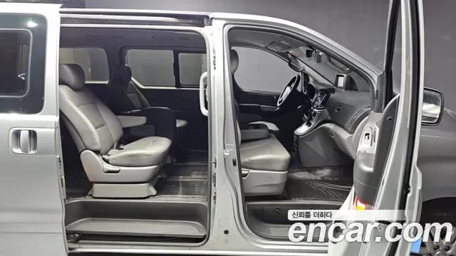 2017 Hyundai Grand Starex 12-Seater Wagon Sold VIN KMJWA37KBHU924668 – photo 24 2017 Hyundai Grand Starex 12-Seater Wagon Sold VIN KMJWA37KBHU924668 – photo 24