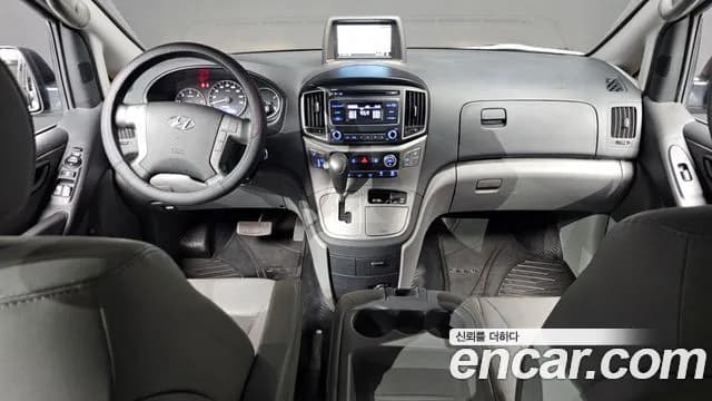 2017 Hyundai Grand Starex 12-Seater Wagon Sold VIN KMJWA37KBHU924668 – photo 29 2017 Hyundai Grand Starex 12-Seater Wagon Sold VIN KMJWA37KBHU924668 – photo 29
