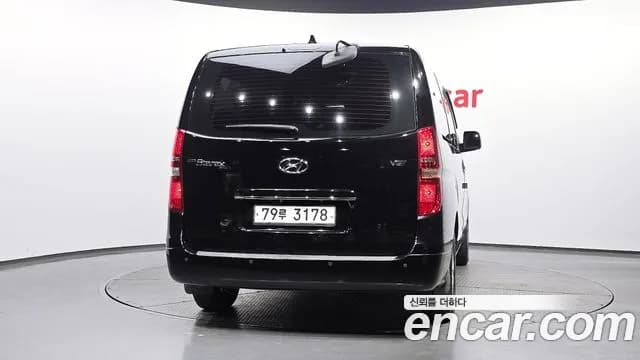 2018 Hyundai Grand Starex 12-Seater Wagon Sold VIN KMJWA37KBJU927988 – photo 18 2018 Hyundai Grand Starex 12-Seater Wagon Sold VIN KMJWA37KBJU927988 – photo 18