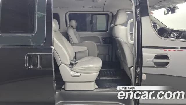 2018 Hyundai Grand Starex 12-Seater Wagon Sold VIN KMJWA37KBJU927988 – photo 28 2018 Hyundai Grand Starex 12-Seater Wagon Sold VIN KMJWA37KBJU927988 – photo 28
