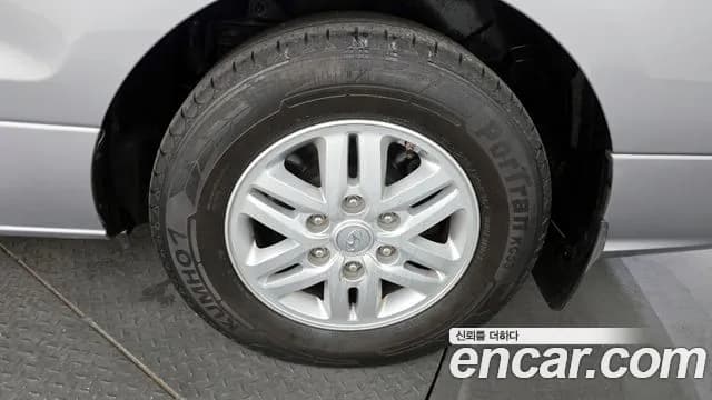 2018 Hyundai Grand Starex 12-Seater Wagon Sold VIN KMJWA37KBJU931468 – photo 16 2018 Hyundai Grand Starex 12-Seater Wagon Sold VIN KMJWA37KBJU931468 – photo 16